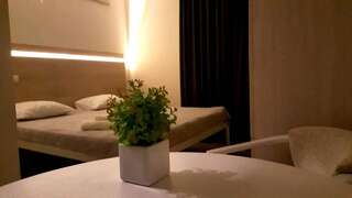 Мини-отель Otel Apartments Киев Двухместный номер с 1 кроватью или 2 отдельными кроватями-1